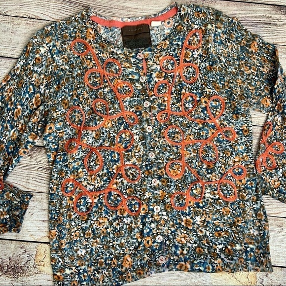 Guinevere Cardigan Medium - Picture 1 of 5